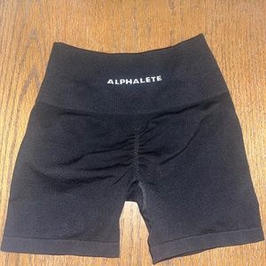 Alphalete Amplify Short 4.5"